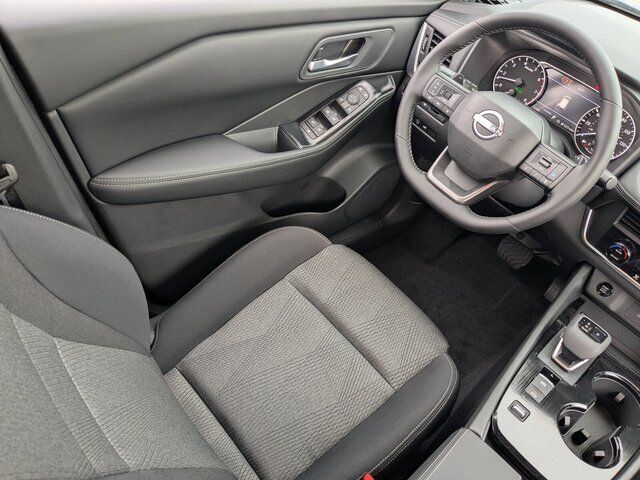 Thumbnail: 2026 Nissan Rogue - 11