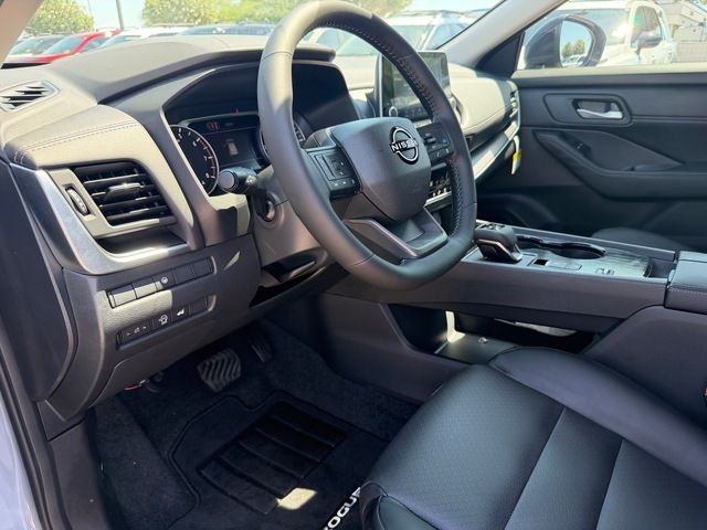 Thumbnail: 2026 Nissan Rogue - 2