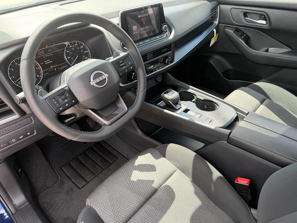 Thumbnail: 2026 Nissan Rogue - 2