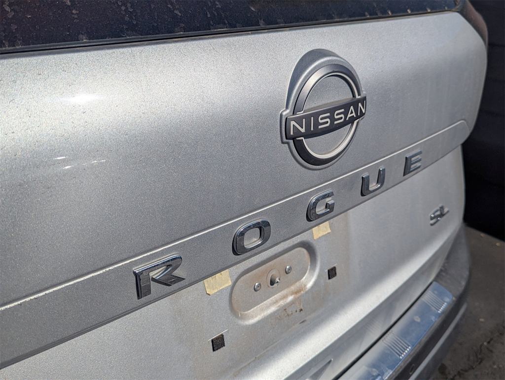 Thumbnail: 2023 Nissan Rogue - 17