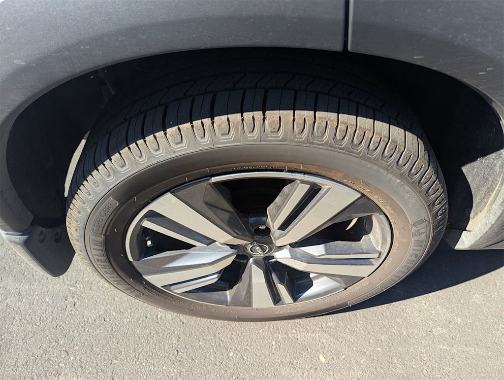 Thumbnail: 2023 Nissan Rogue - 18