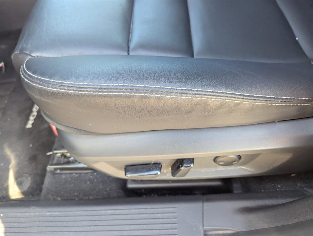 Thumbnail: 2023 Nissan Rogue - 20