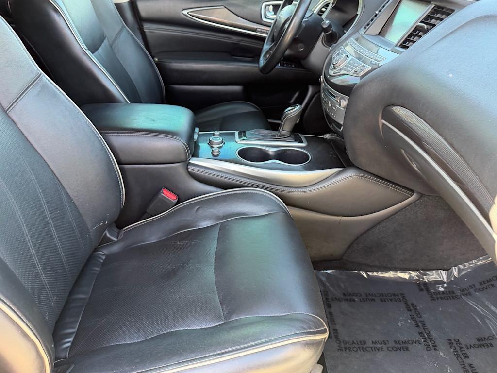 Thumbnail: 2019 INFINITI QX60 - 10