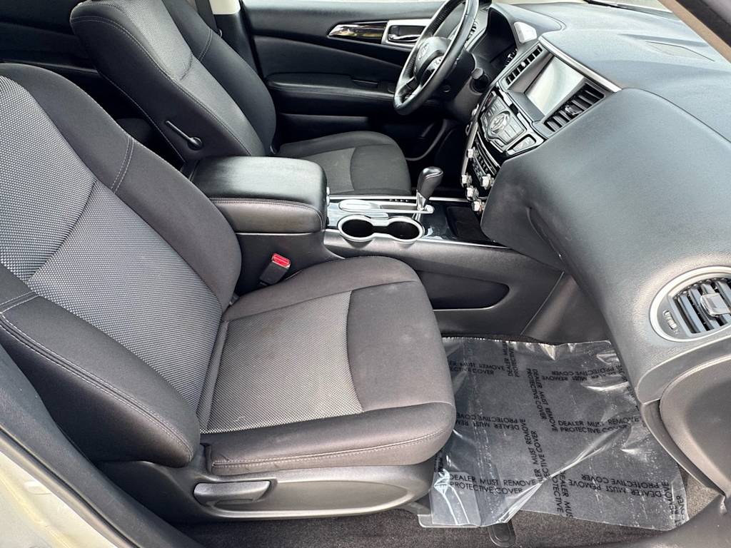 Thumbnail: 2020 Nissan Pathfinder - 10