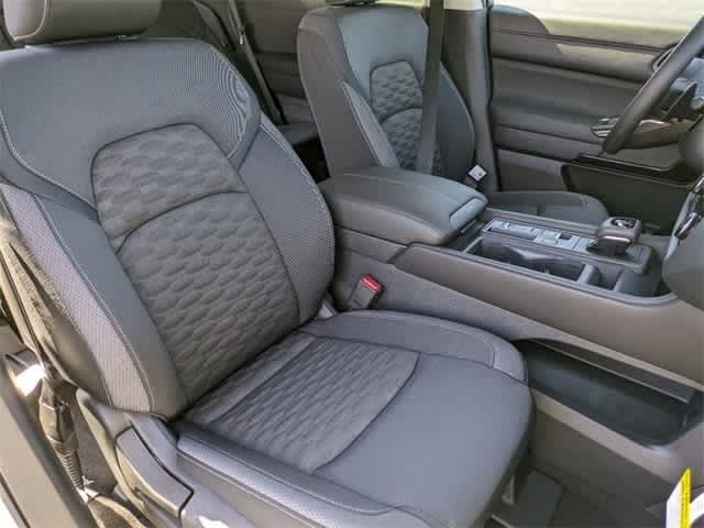 Thumbnail: 2024 Nissan Pathfinder - 9