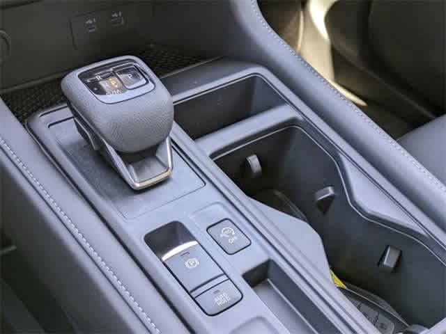 Thumbnail: 2024 Nissan Pathfinder - 15