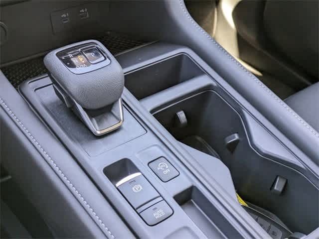 Thumbnail: 2024 Nissan Pathfinder - 14