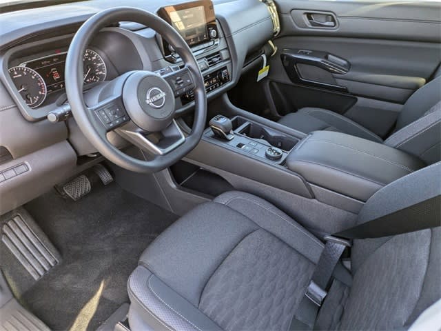 Thumbnail: 2025 Nissan Pathfinder - 2
