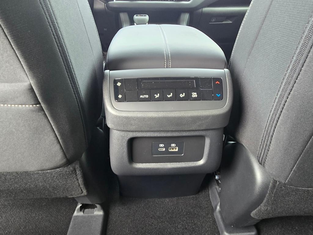 Thumbnail: 2025 Nissan Pathfinder - 21