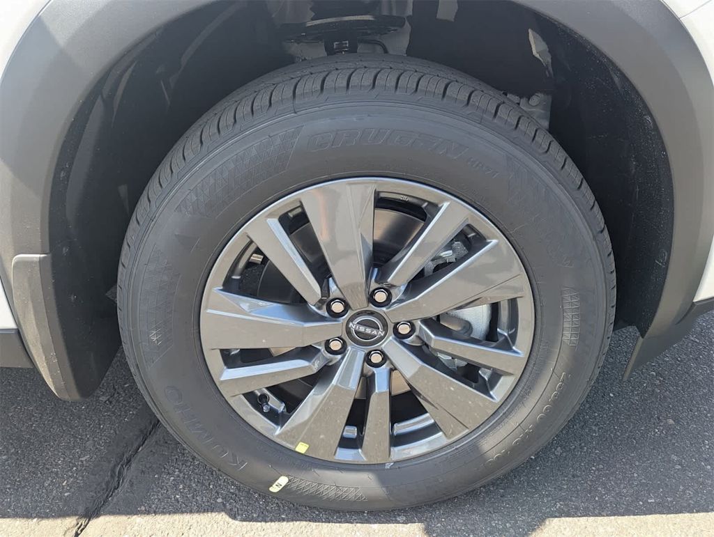 Thumbnail: 2025 Nissan Pathfinder - 6