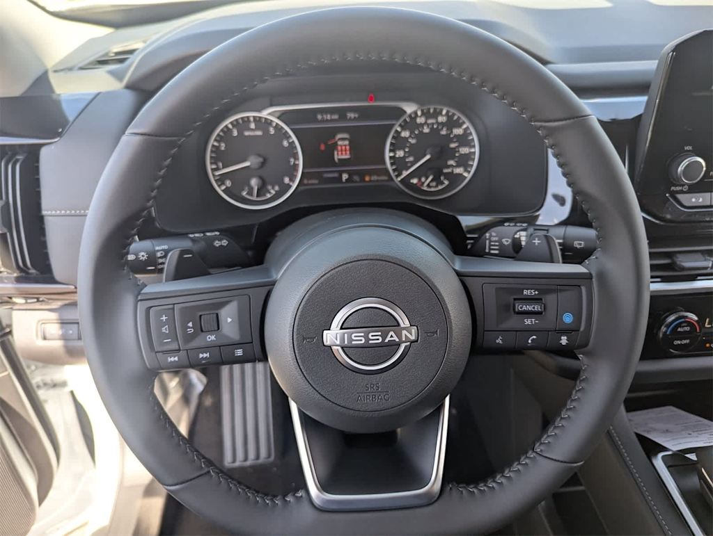 Thumbnail: 2025 Nissan Pathfinder - 11