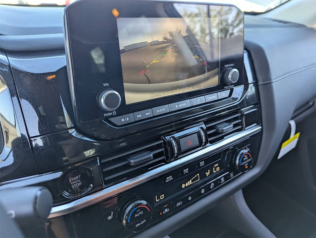 Thumbnail: 2025 Nissan Pathfinder - 23