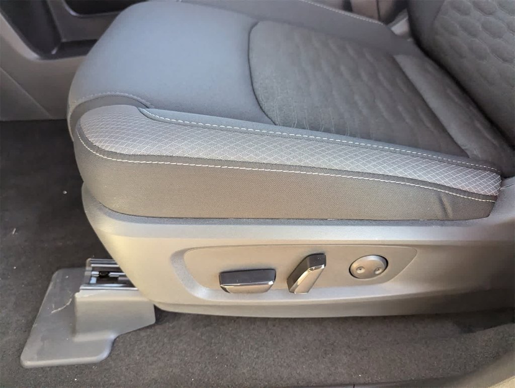 Thumbnail: 2025 Nissan Pathfinder - 21