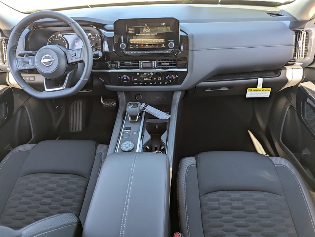 Thumbnail: 2025 Nissan Pathfinder - 2