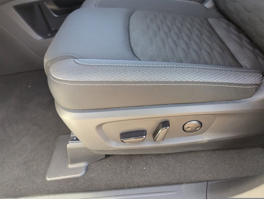 Thumbnail: 2025 Nissan Pathfinder - 22