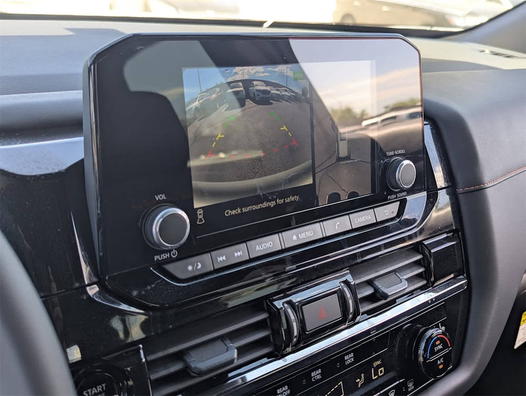 Thumbnail: 2025 Nissan Pathfinder - 25