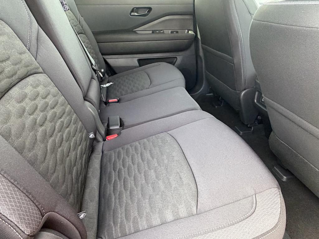 Thumbnail: 2026 Nissan Pathfinder - 11