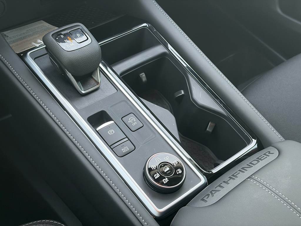 Thumbnail: 2026 Nissan Pathfinder - 14