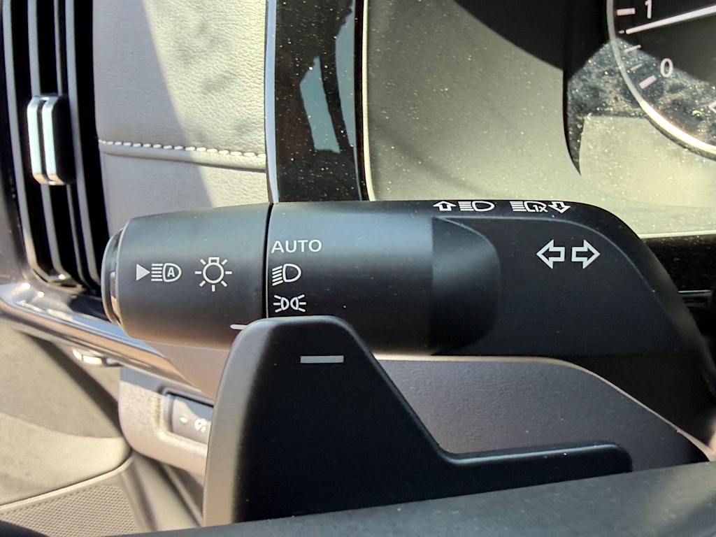 Thumbnail: 2026 Nissan Pathfinder - 8