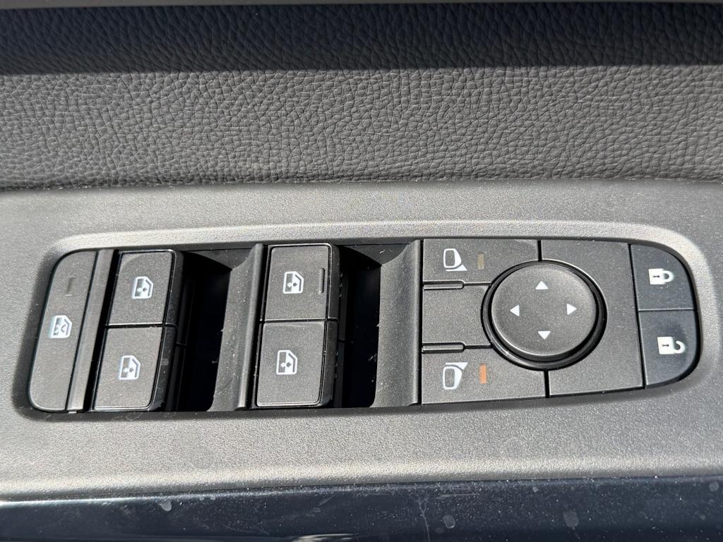 Thumbnail: 2026 Nissan Pathfinder - 15