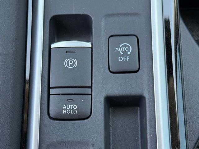 Thumbnail: 2026 Nissan Pathfinder - 26