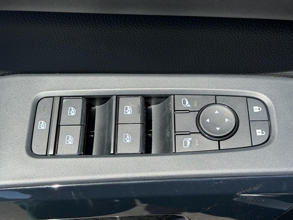 Thumbnail: 2026 Nissan Pathfinder - 13