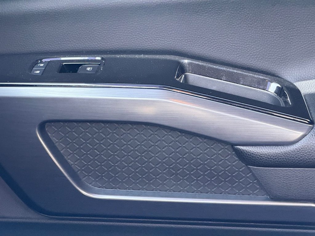 Thumbnail: 2022 Nissan Pathfinder - 20