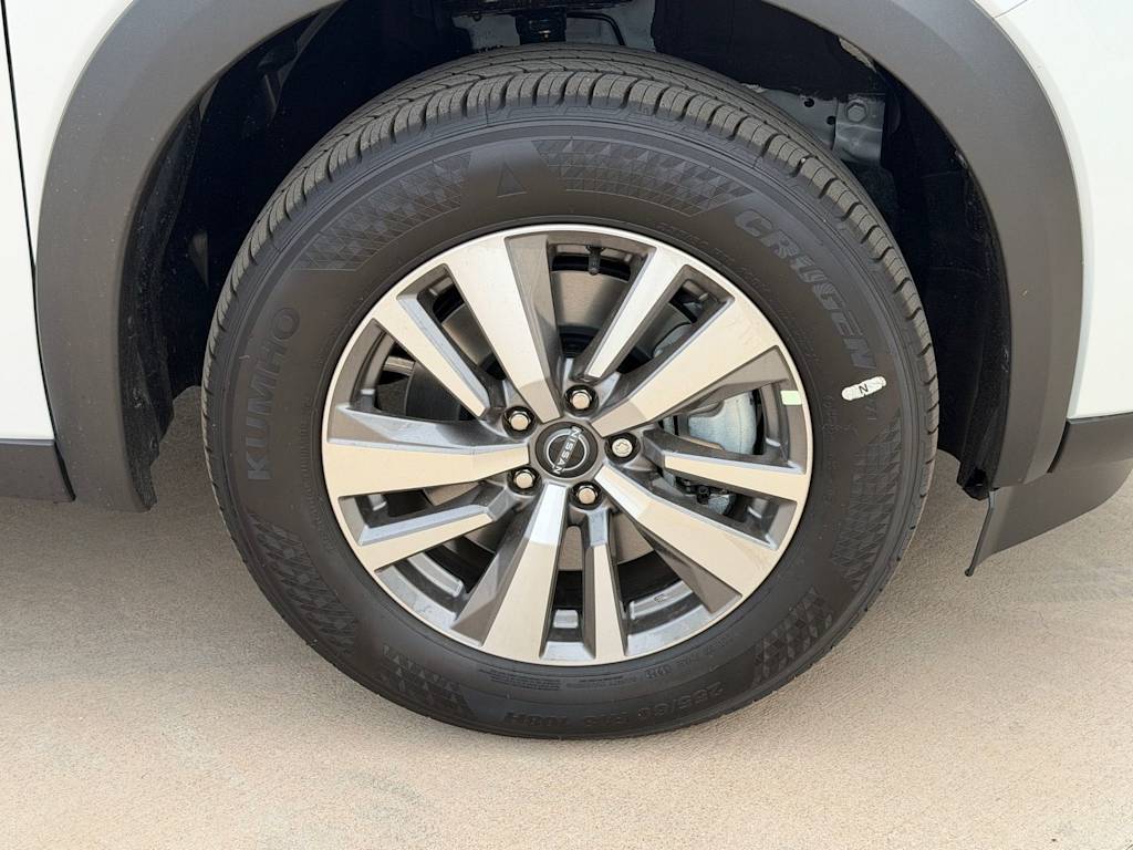 Thumbnail: 2026 Nissan Pathfinder - 8