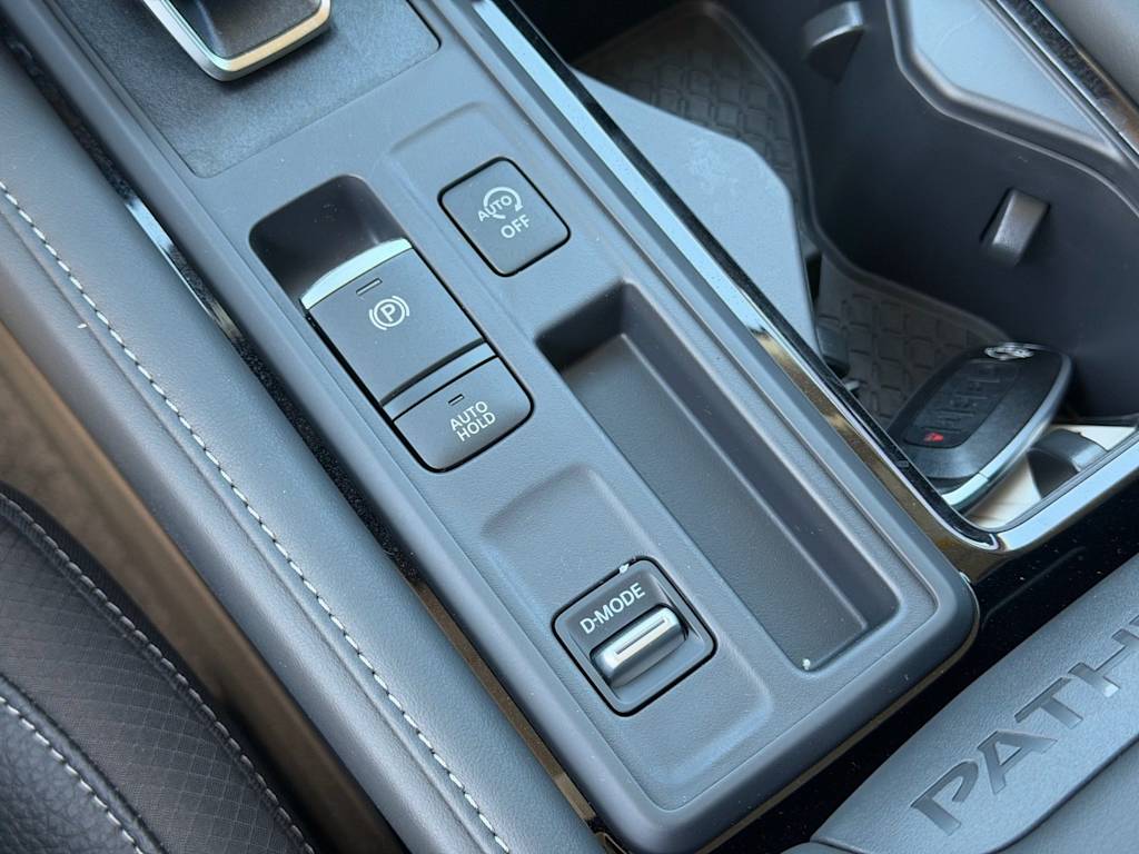 Thumbnail: 2026 Nissan Pathfinder - 19