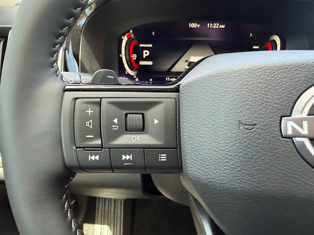 Thumbnail: 2026 Nissan Pathfinder - 17