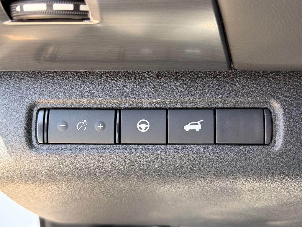 Thumbnail: 2026 Nissan Pathfinder - 19