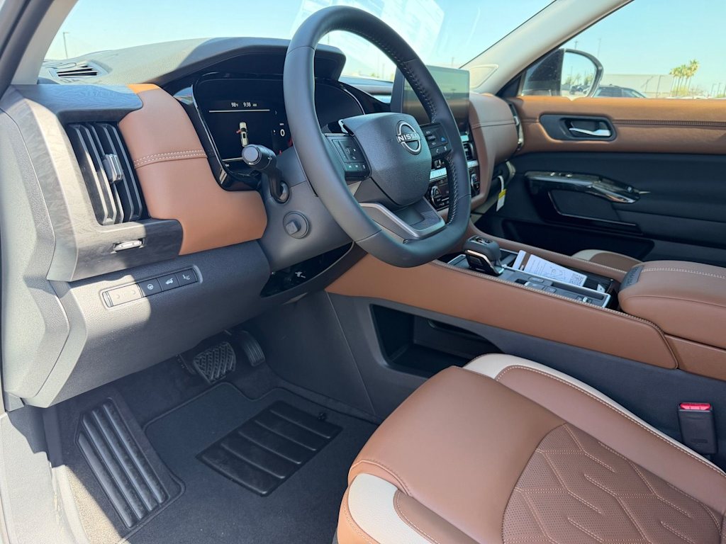 Thumbnail: 2026 Nissan Pathfinder - 2