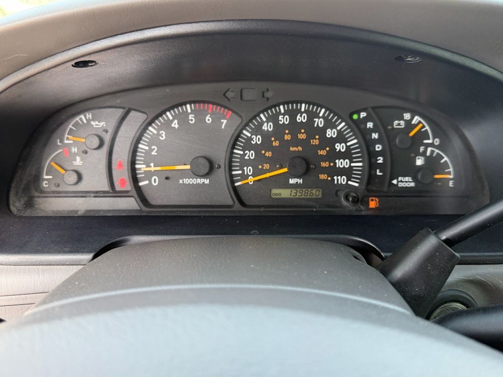 Thumbnail: 2003 Toyota Tundra - 39