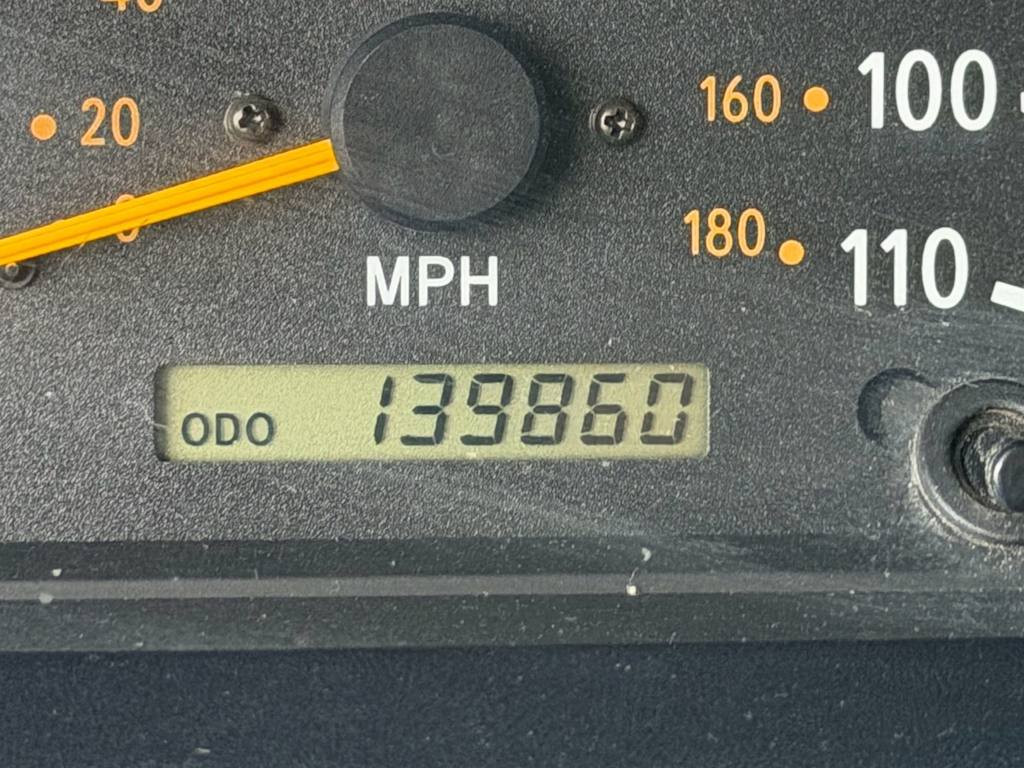 Thumbnail: 2003 Toyota Tundra - 40