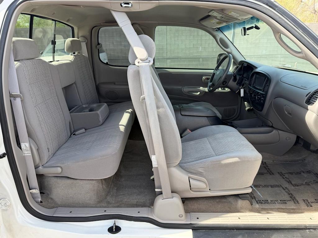 Thumbnail: 2003 Toyota Tundra - 21