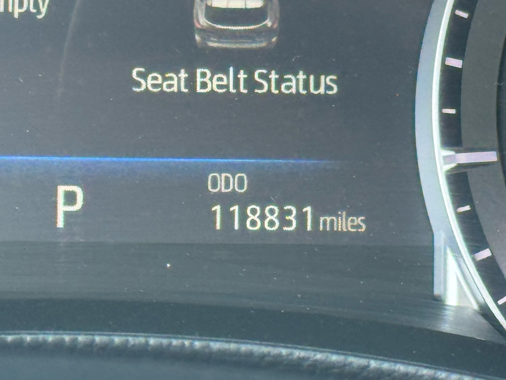 Thumbnail: 2023 Toyota Highlander - 22