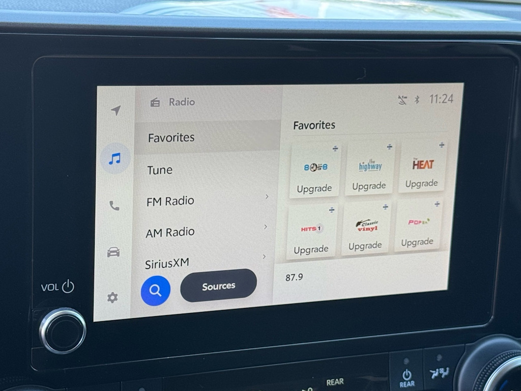 Thumbnail: 2023 Toyota Highlander - 13