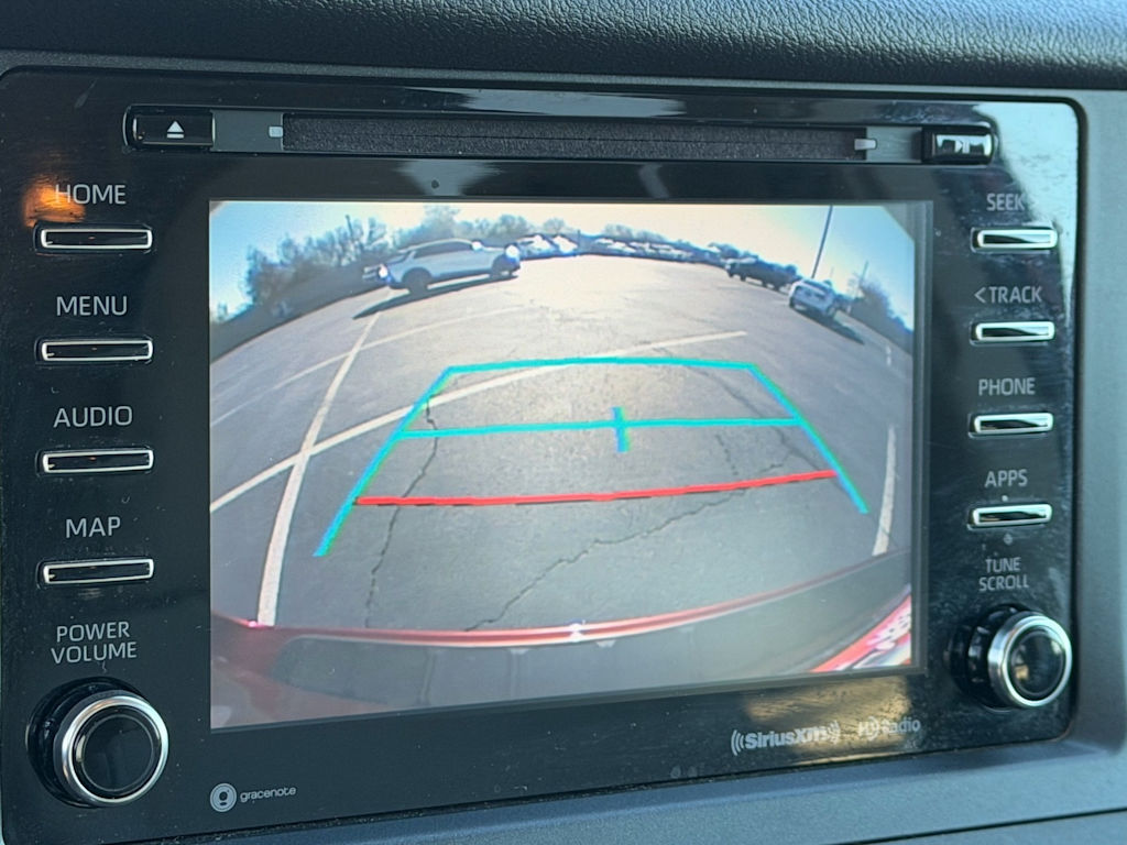 Thumbnail: 2020 Toyota Sienna - 28