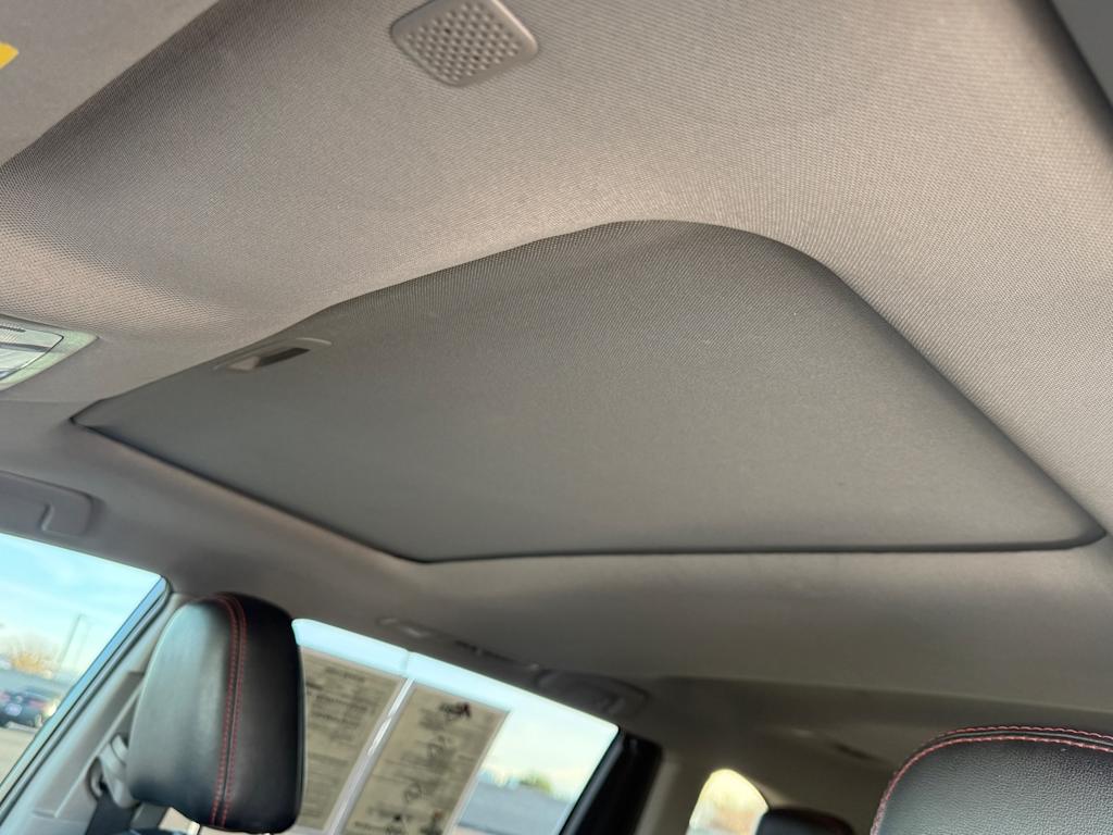 Thumbnail: 2019 Toyota Highlander - 22