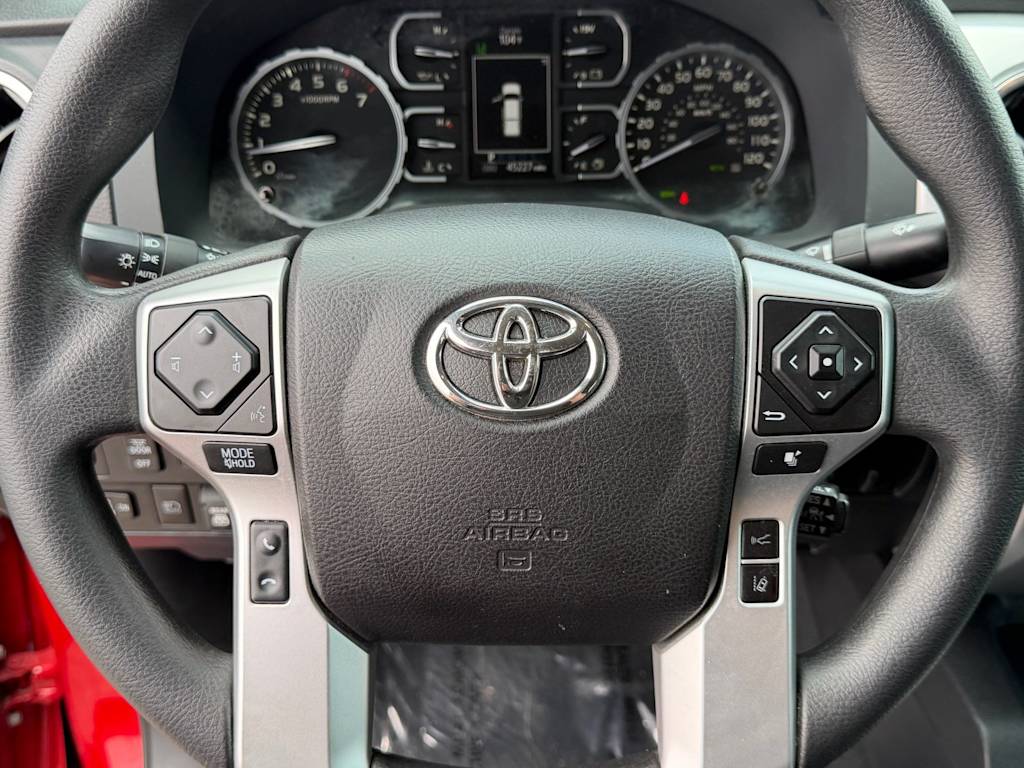 Thumbnail: 2021 Toyota Tundra - 32
