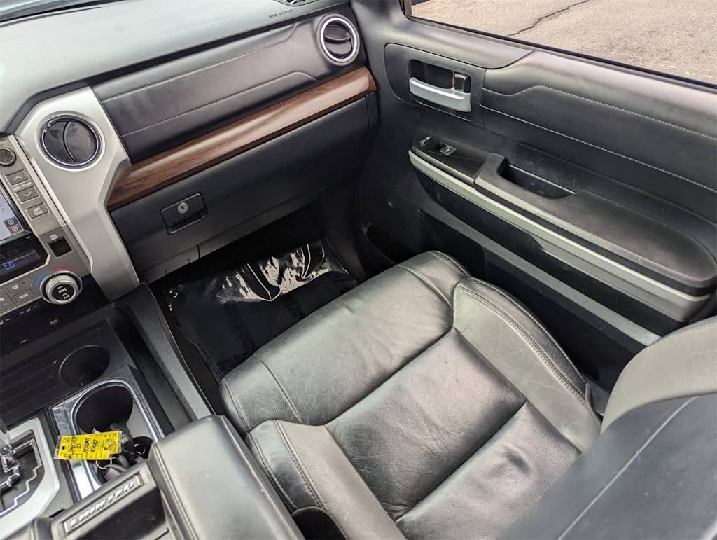 Thumbnail: 2019 Toyota Tundra - 11