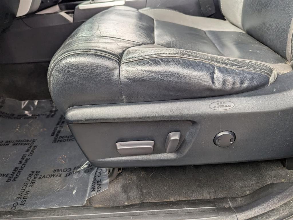 Thumbnail: 2019 Toyota Tundra - 28