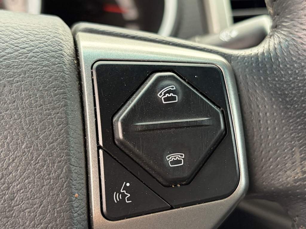 Thumbnail: 2015 Toyota Tacoma - 15