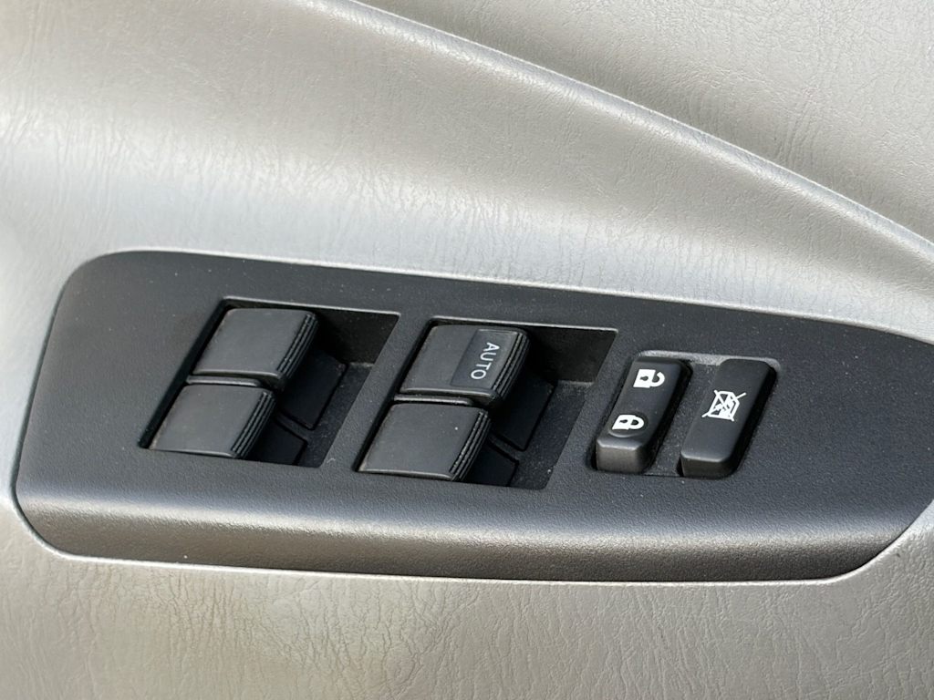 Thumbnail: 2013 Toyota Tacoma - 21