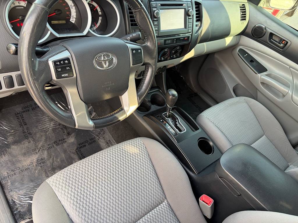 Thumbnail: 2013 Toyota Tacoma - 2