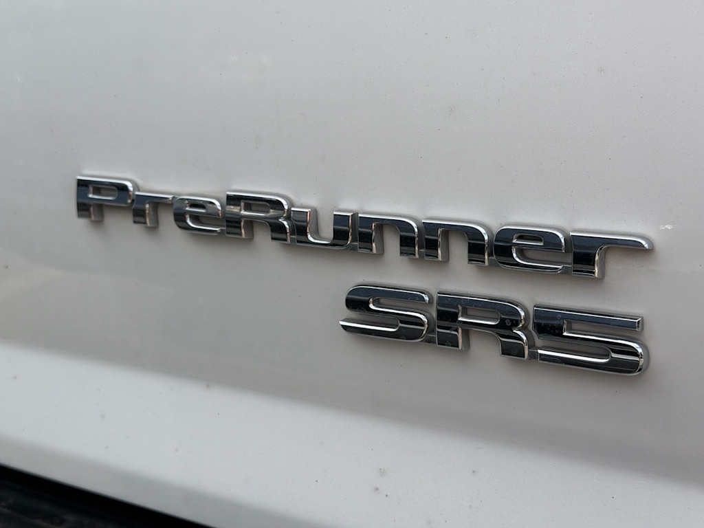Thumbnail: 2014 Toyota Tacoma - 12