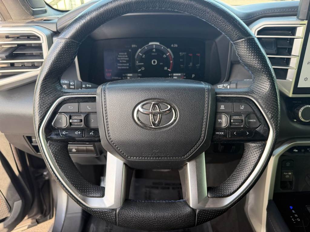 Thumbnail: 2022 Toyota Tundra - 10