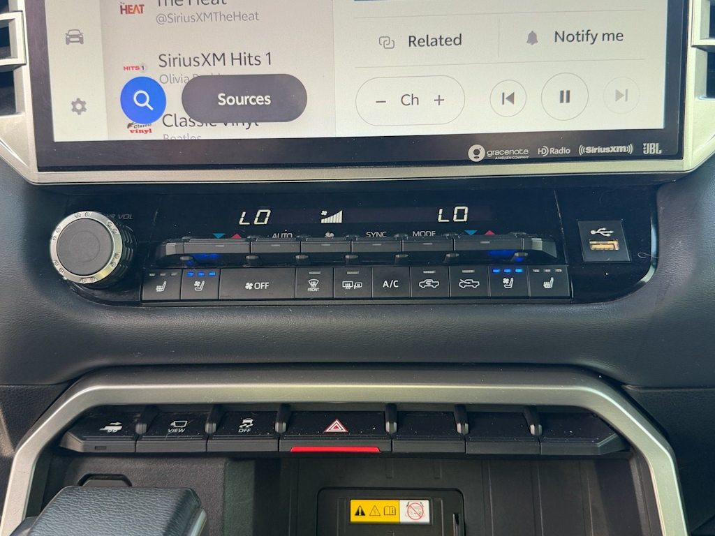Thumbnail: 2022 Toyota Tundra - 24