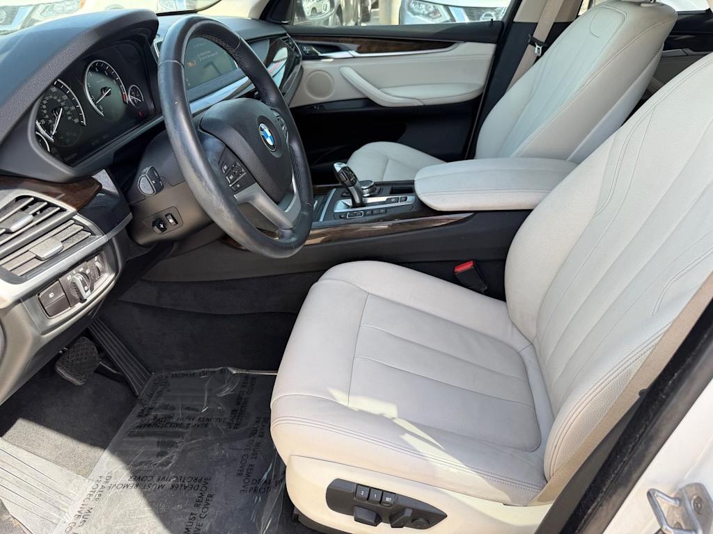 Thumbnail: 2015 BMW X5 - 10