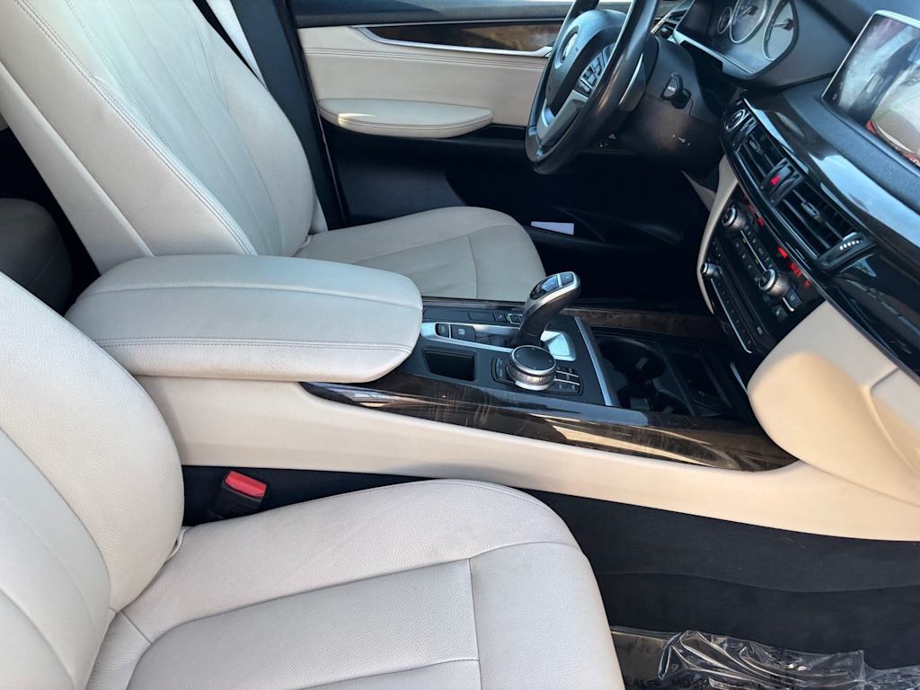 Thumbnail: 2018 BMW X5 - 10